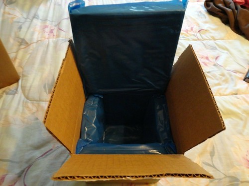 7"x7"x8" Uline Shipping Box w/2-piece Thermal Liner
