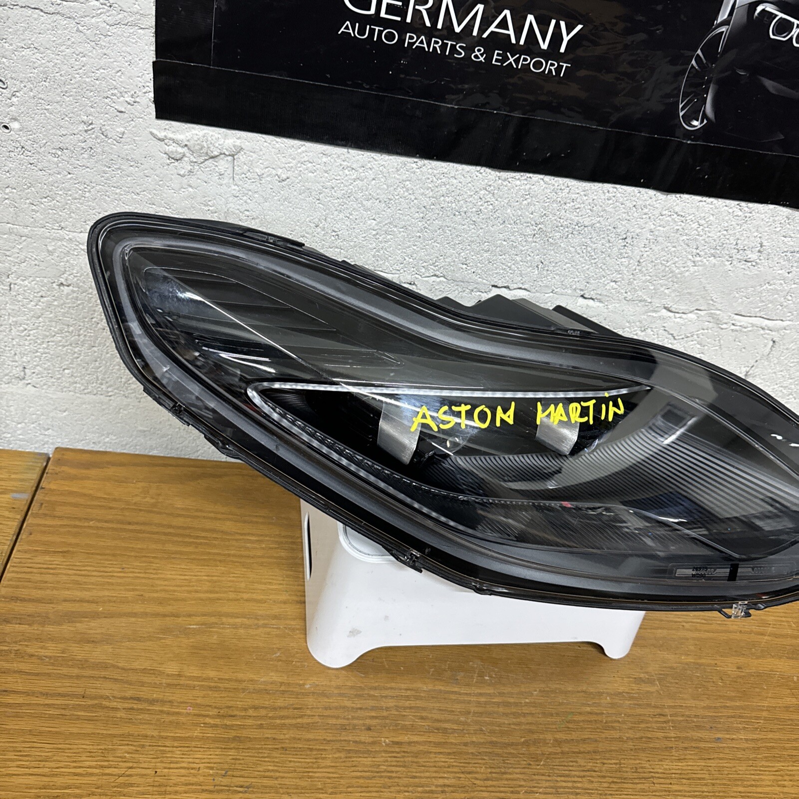 2017-2023 Aston Martin DB11 Black LED Headlight Right Passenger RH OEM