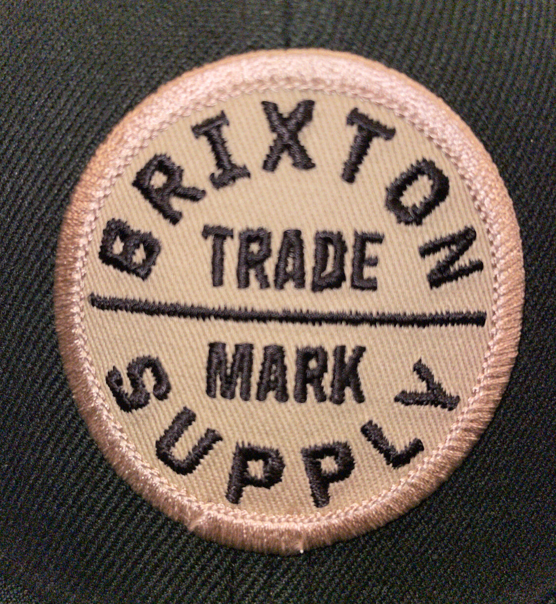 Brixton Supply Gray Trademark Patch Black Men’s S… - image 3