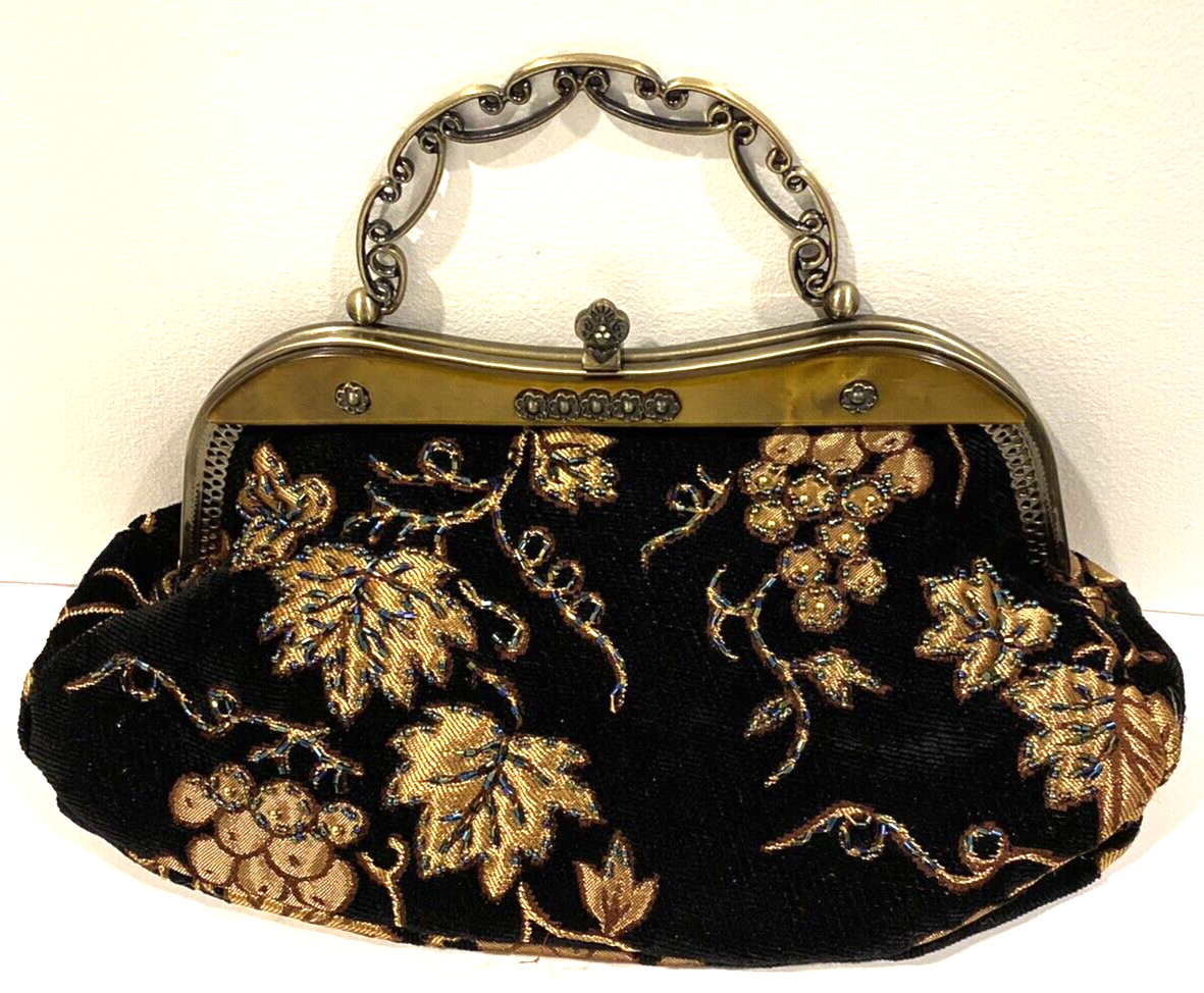 Vintage Evening Beaded Clutch Bag Purse Metal Handle Bake Light Clasp  Closure