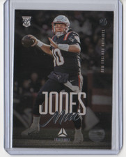 MAC JONES 2021 Panini Chronicles LUMINANCE UPDATE ROOKIES #205 NEW ENGLAND