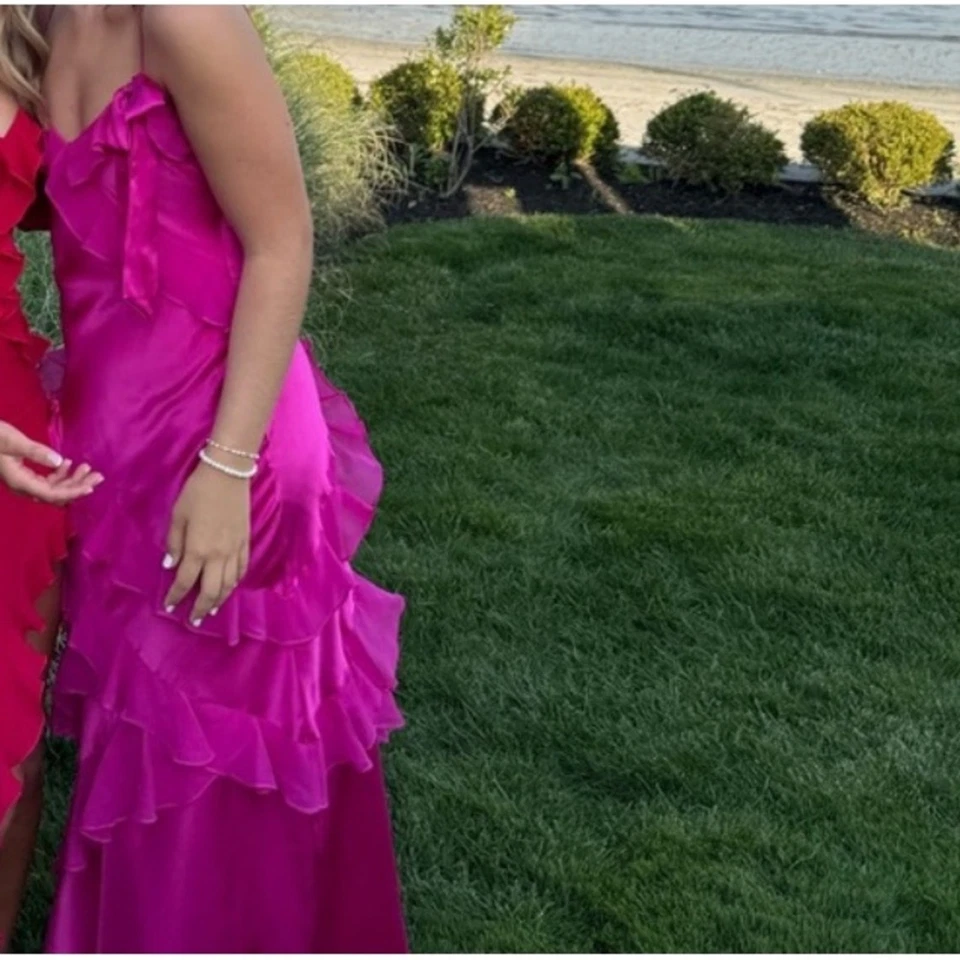 Maxi Vestido LoveShackFancy Rialto Seda Volantes Talla 2 Foto 2 de 4