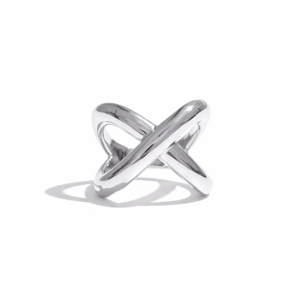 ZARD  Sculptural Crossover Cross Loop Ring