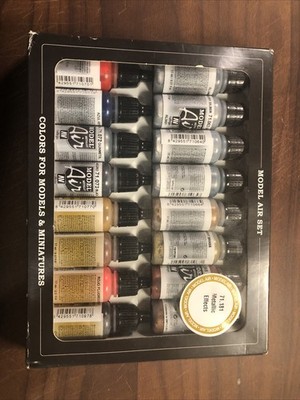 Vallejo Basic Colors: Acrylic 16 Airbrush Paint Set for Model & Hobby 71178, Bla