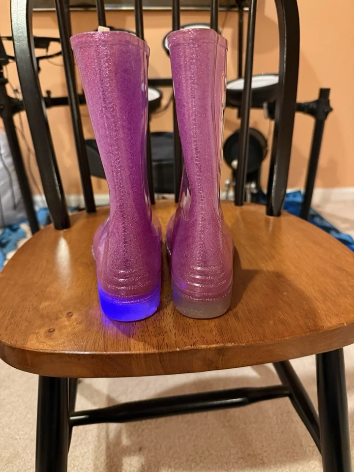 Kids Girls Rubber Boots Sparkling Shimmering Light UP Dog Gardening Shoes S 4/5 - Image 2 of 4