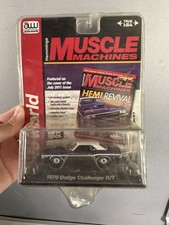 Auto World 1970 Dodge Challenger R/T Licensed Premium Release 3 Version A Plum