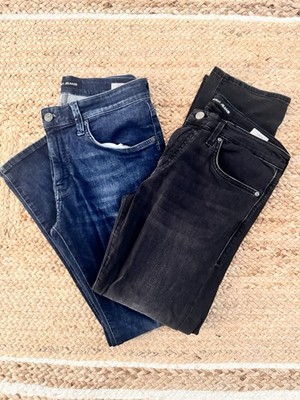 2 Pair Men s Mavi Zach Straight leg Jeans, 1 Blue, 1 Black 33 x 30 NWOT