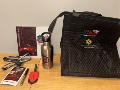 Ferrari Club Of América 2015 Lot Of 6 Pcs. Bag,Termo,Pencil,book,Landyard,Tag