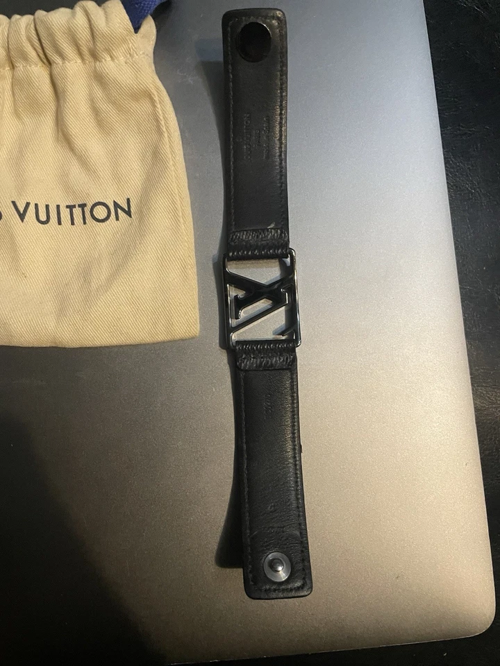 Autêntica pulseira Louis Vuitton M6295 preta monograma tamanho 19 - Imagem 2 de 4