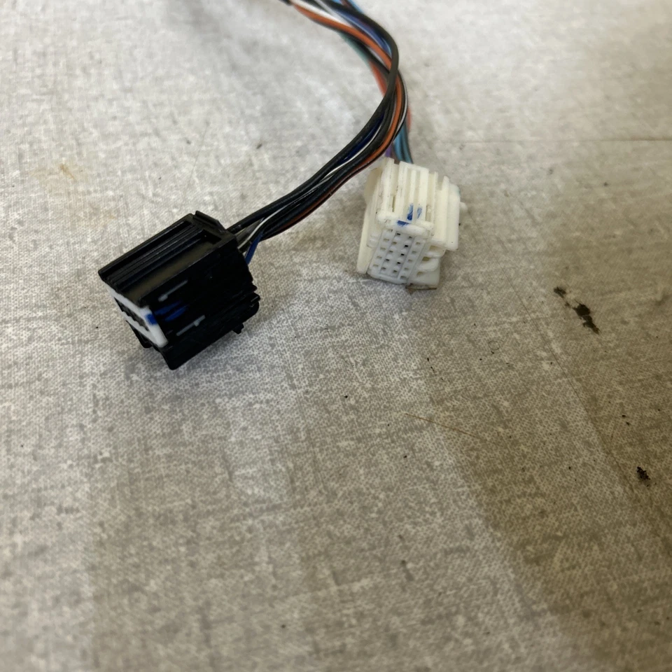 Espejo retrovisor eléctrico derecho del pasajero Avalanche 2009-13 cromado OEM DL3 Foto 4 de 4