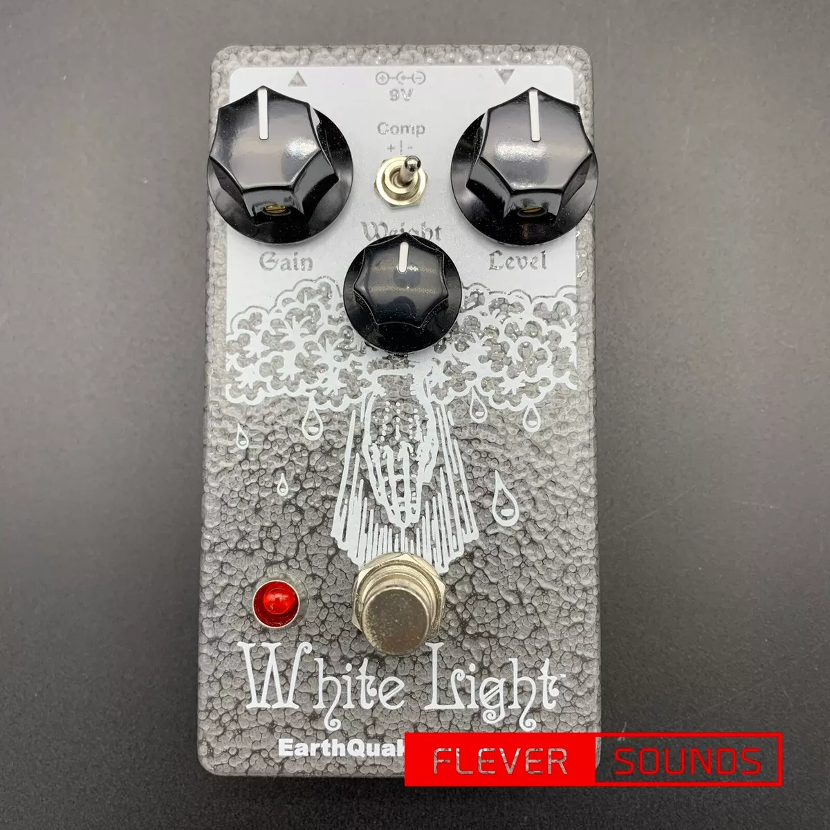 EarthQuaker Devices White Light Hammered Overdrive Guitar Effects Pedal