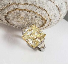 Beautiful Classic 6.87ct Fancy Yellow Citrine  Triangle 1ct CZ Three Stone Ring