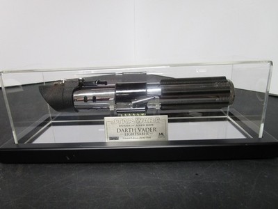 MASTER REPLICAS STAR WARS ANH SW-106 DARTH VADER LIGHTSABER 2002 1