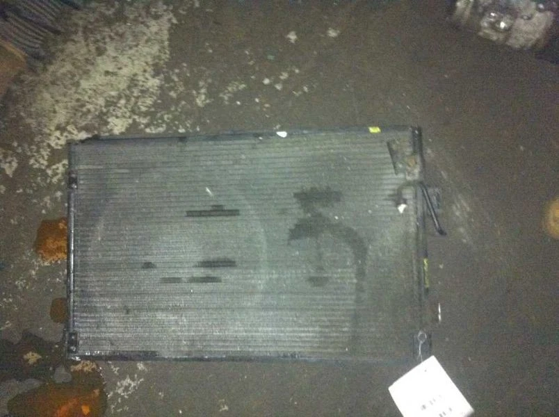 00 01 02 03 04 LAND ROVER DISCOVERY CONDENSADOR AC Foto 2 de 4