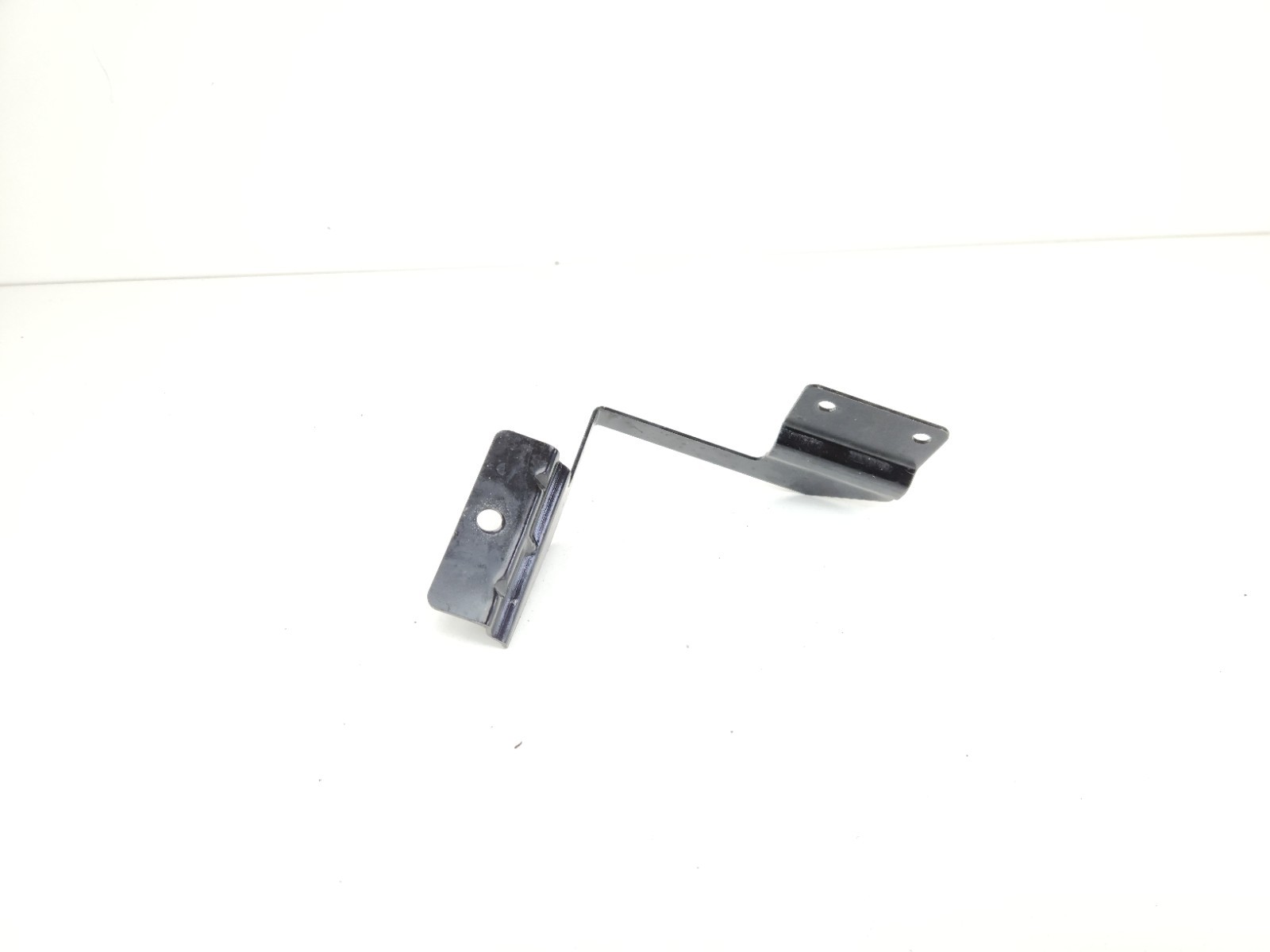 2015-2017 MCLAREN 675LT BATTERY HOLD DOWN 13M0804CP OEM