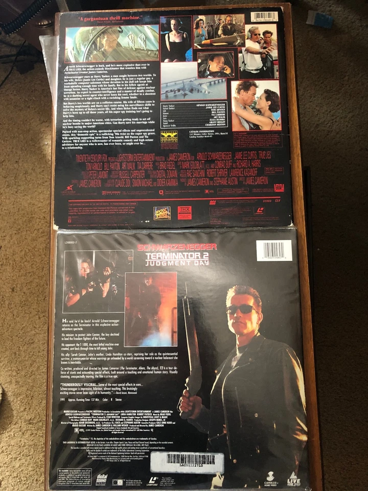 Arnold Schwarzenegger Laserdisc: True Lies/Terminator 2/Batman & Robin/Junior - Image 4 of 4