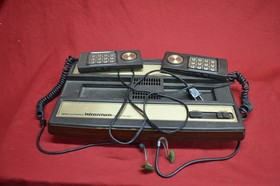 Mattel Intellivision 1979 System with 20 GAMES * UNTESTED * SELLING "AS-IS"