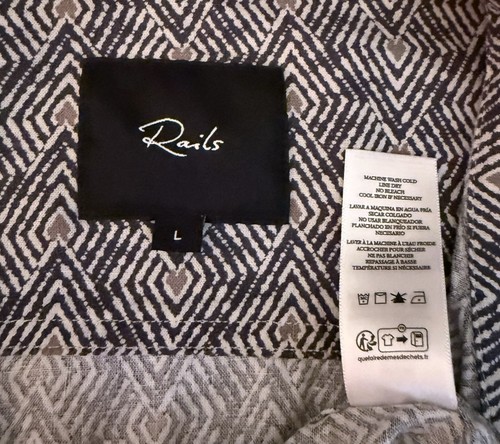 $138 RAILS Shirt Men’s L CARSON Tribal Batik Linen Blend Geometric Dad College - Picture 16 of 18