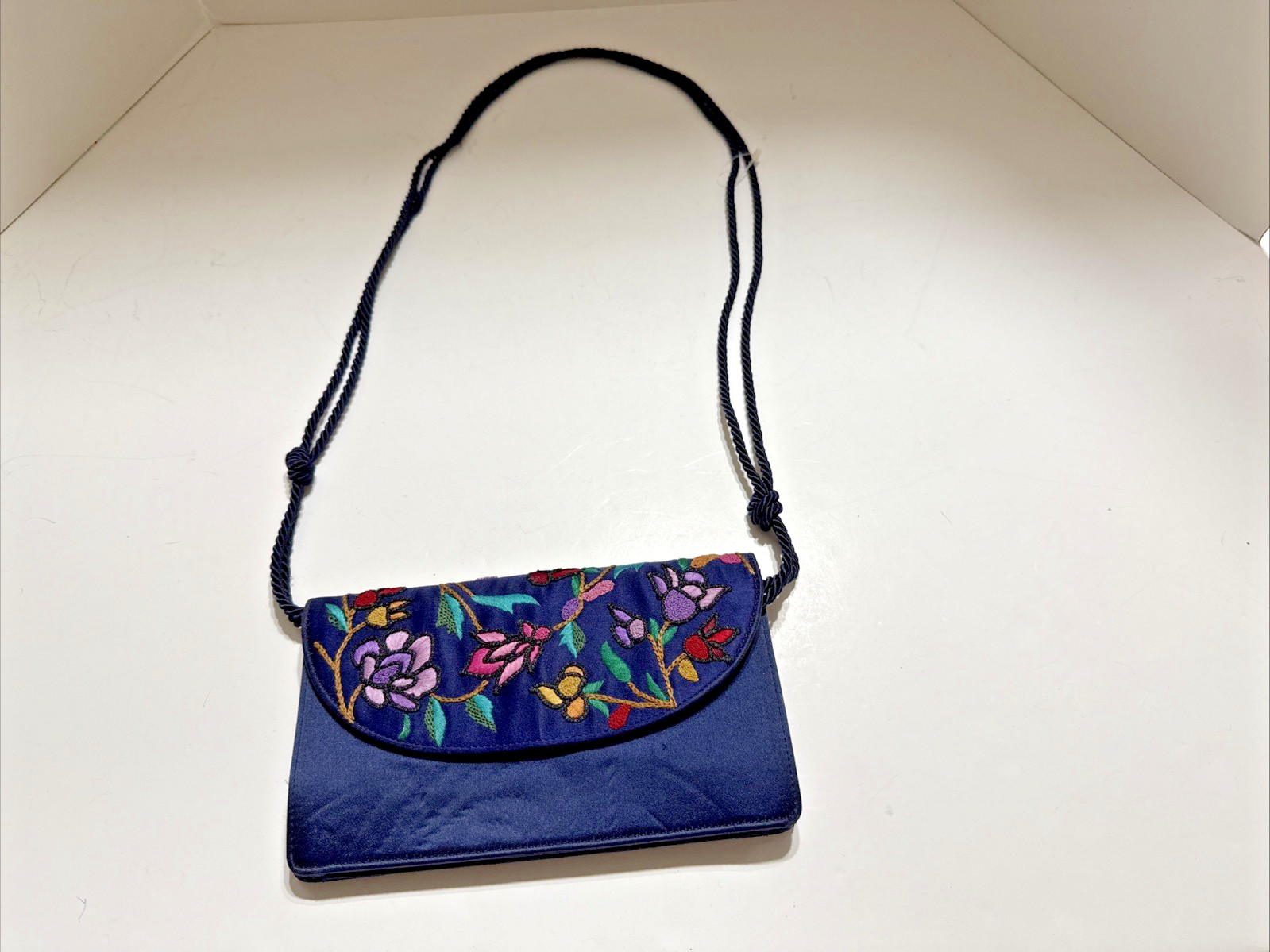 Patrick  O’Dea  Embroidered Shoulder Bag Italian … - image 3