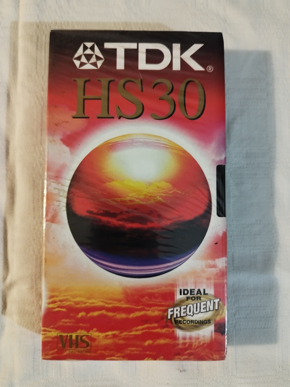 VHS VERGINE VUOTA TDK HS30 SIGILLATA IDEAL FOR FREQUENT RECORDINGS NUOVA