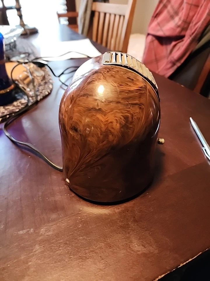 Винтажный настольный вентилятор Bakelte Lucas сделано в США с машиной Bunell Cleveland Works - Изображение 3 из 4