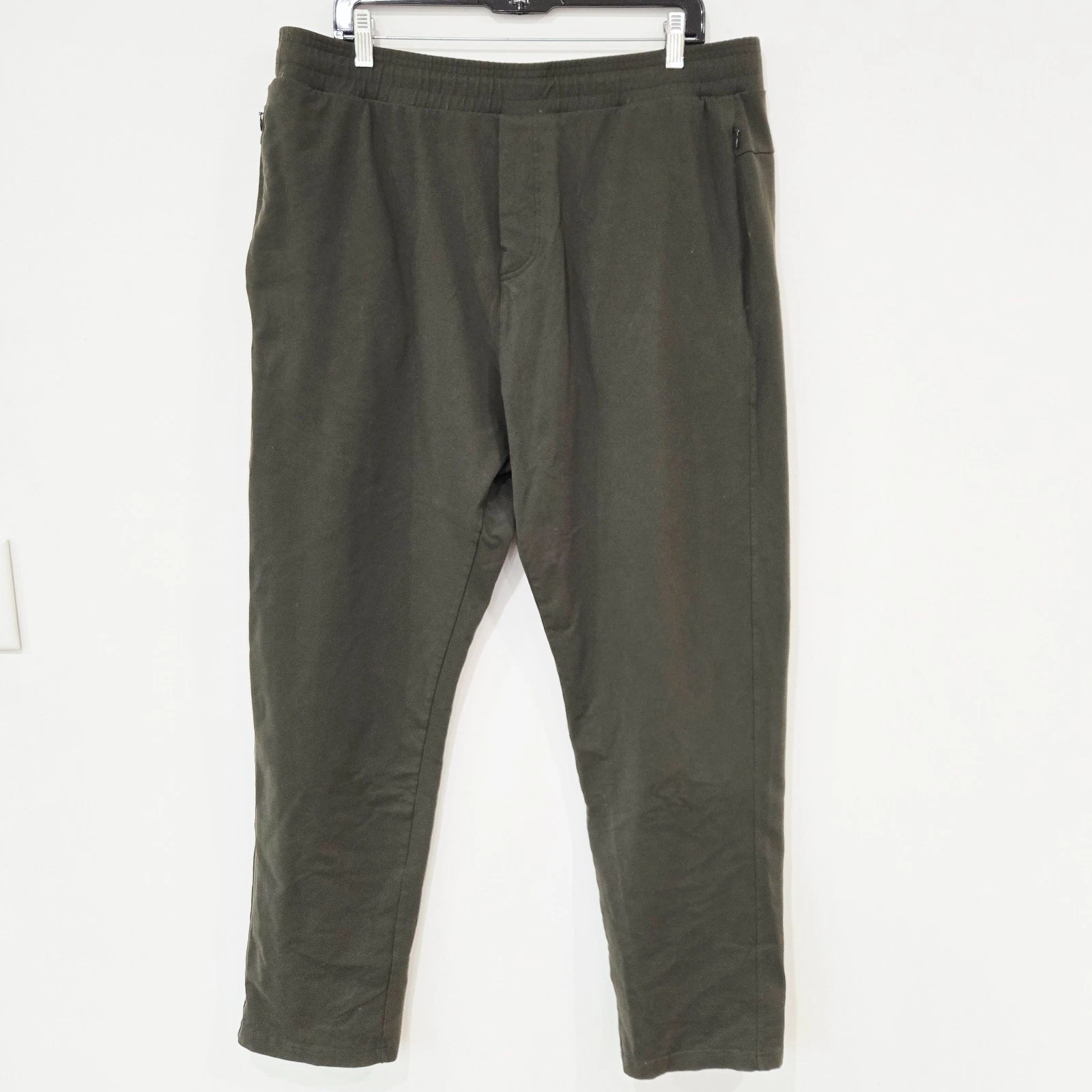 Public Rec Gamechanger Rec Men's Size 40x32 Pant Dark Olive Green Modern Stretch