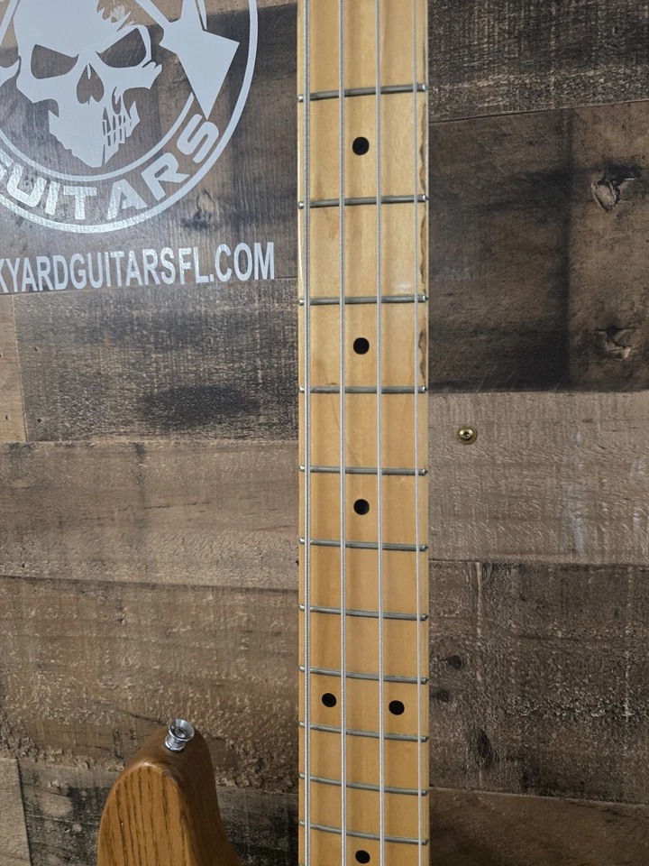 Bajo eléctrico Peavey T-40 con diapasón de arce vintage con HSC Foto 4 de 4