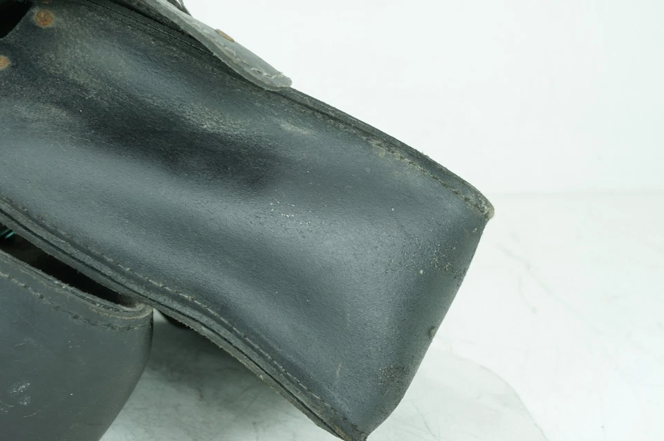 1998 Harley Sportster XL1200 C Rear Left Right Saddlebags Luggage Leather RUSTY - Image 3 of 4