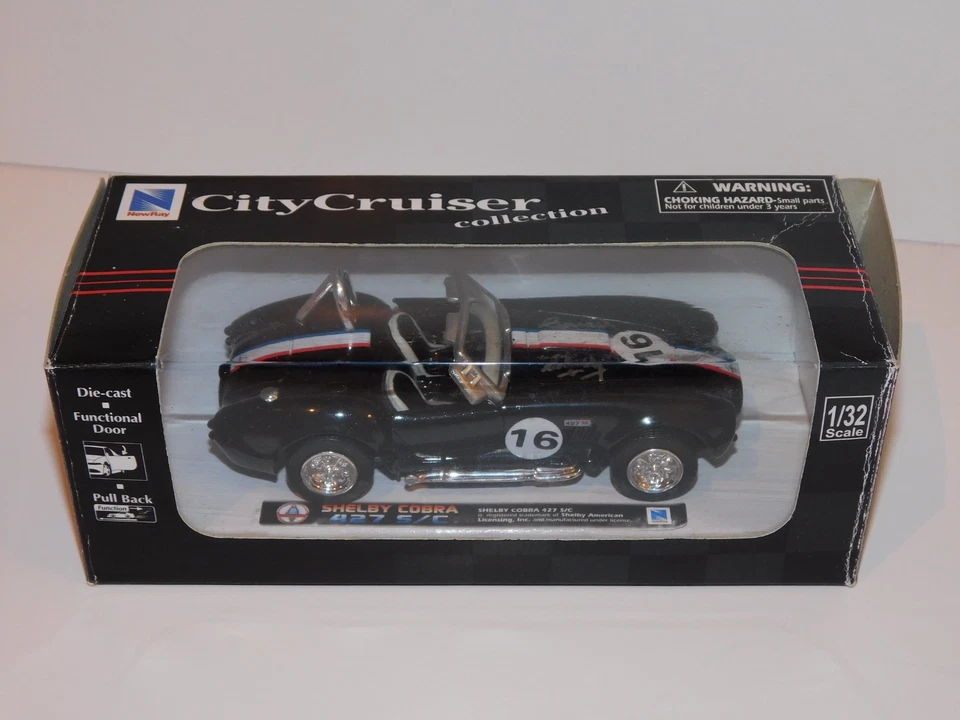 CARROL SHELBY SIGNED + COA - Shelby Cobra #16 427 S/C NEWRAY CITY 1:32 DIECAST - Image 3 of 4