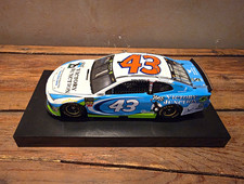 Lionel Racing Bubba Wallace 43 2019 Victory Junction Std Finish 1/24