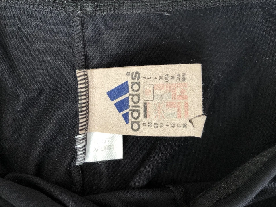 Adidas vintage leggings size Large 3/4 Black - Image 3 of 4