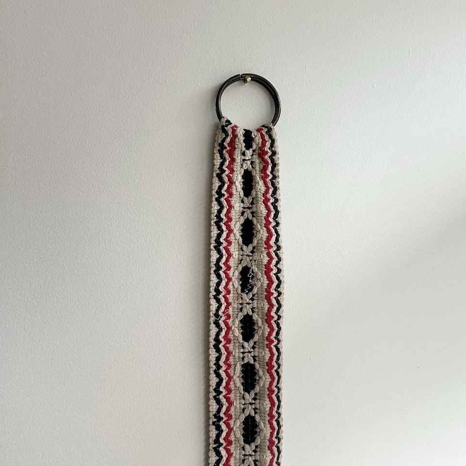 Cinturón Hippie Tejido Vintage Años 60 70 Multicolor Rojo Negro Blanco Ajustable Latón EE. UU. Foto 3 de 4