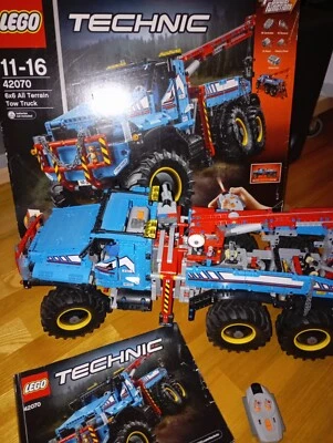 LEGO Technic 42070 6x6 All Terrain Tow Truck