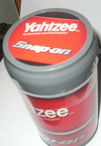 Snap on Yahtzee Classic Shake Score Shout Dice Hasbro Collectible Game New - Picture 4 of 4