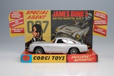 Corgi James Bond 007 Aston Martin #261 Reissu...