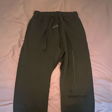 Essentials Men's Black Sweatpants Pants Size M Drawstring Elastic Waist Logo