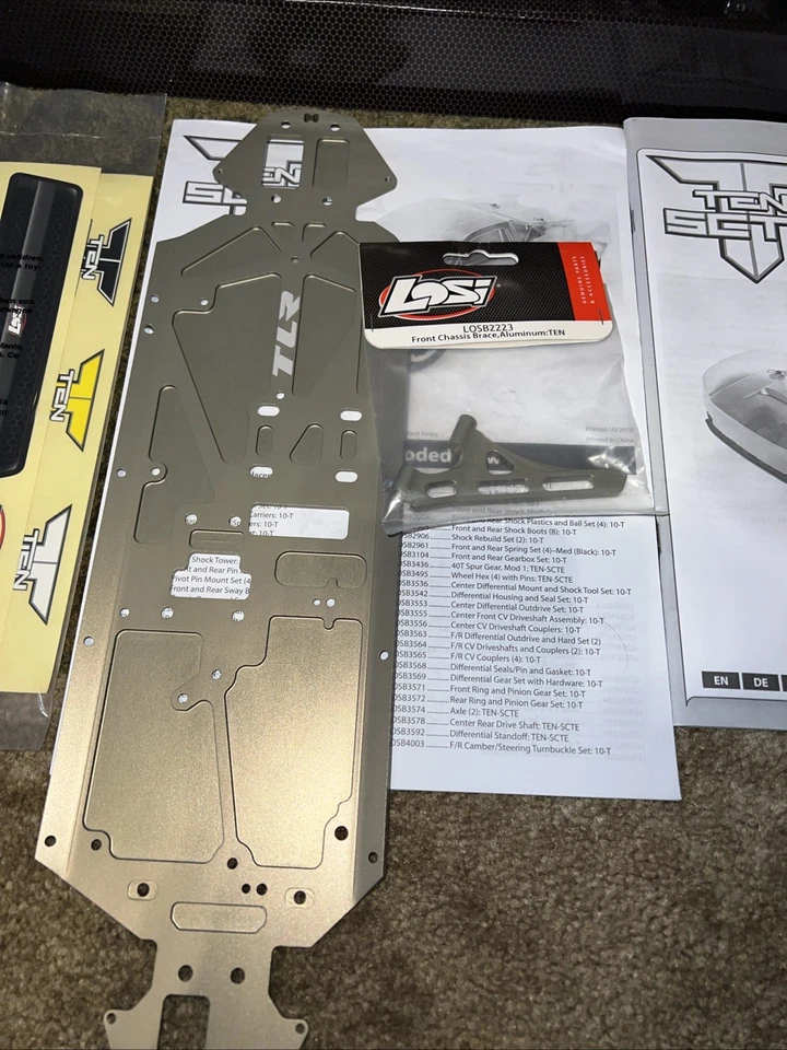 TEAM LOSI TEN SCTE 1.0 ARR NEW WITH EXTRAS RACE ROLLER SLIDER - Image 4 of 4