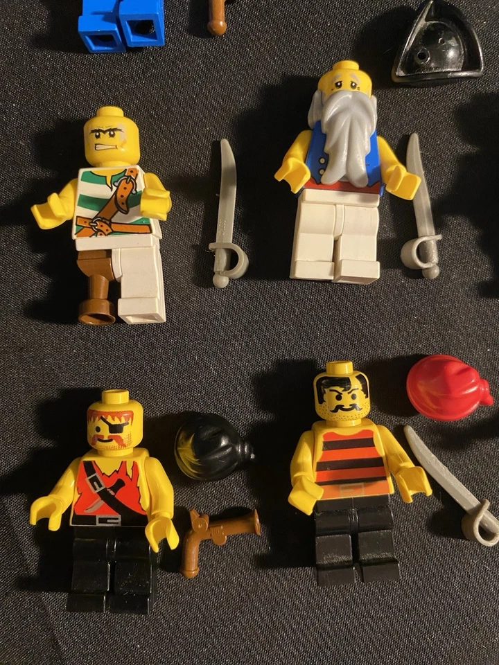 Lego minifiguras piratas vintage con armas y accesorios. Excelente estado Foto 4 de 4