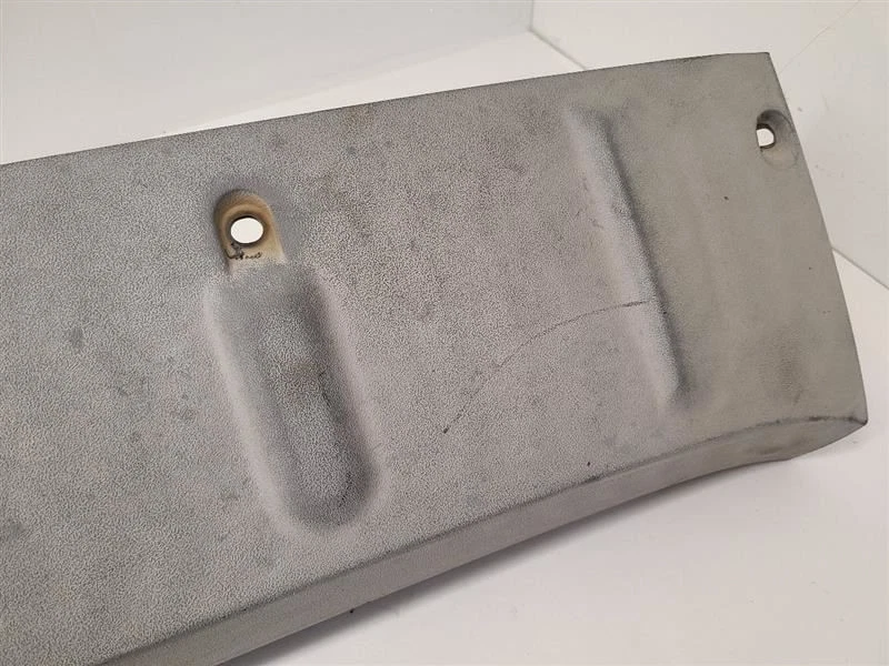 2003-2006 Chevrolet Avalanche 1500 Center Bridge Spoiler W 3rd Brake Light  Foto 3 de 4