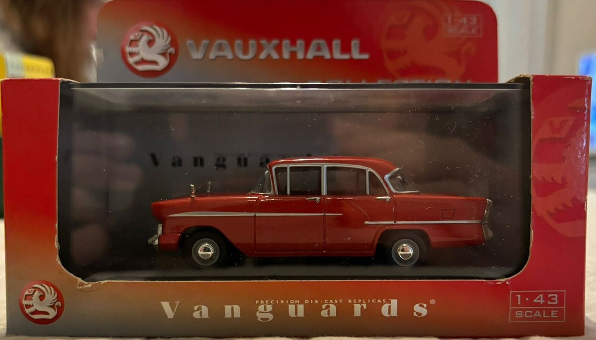 Vanguards 1/43 - Jaguar Type E Roadster Series 1 Rouge
