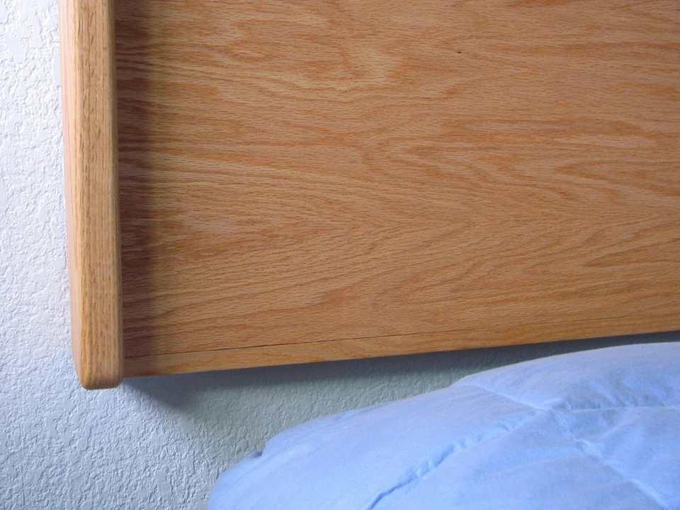 Headboard Oak Wood Scandinavian. Oil Finish. Sled Style - Image 4 of 4