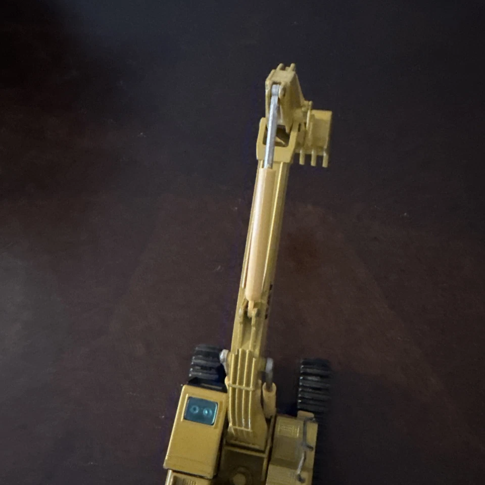 Excavadora Caterpillar Cat 325 L - NZG escala 1:50 modelo fundido a presión #367 Foto 3 de 4