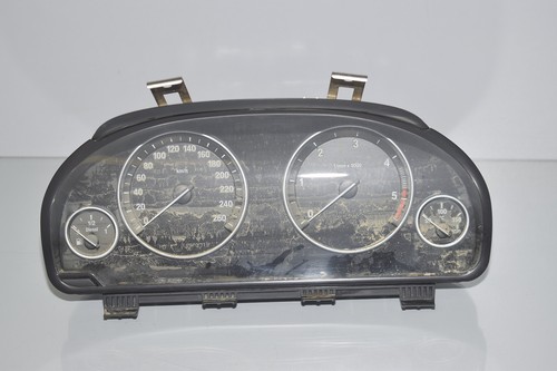 BMW F07 530d Instrumentenkombi Instrument cluster 9220862 NICHT GETESTET LHD