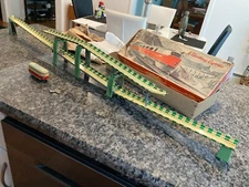 VINTAGE, TIN, CLOCKWORK 1952 TECHNOFIX NR. 267 CLIMBING EXPRESS IN ORIGINAL BOX!