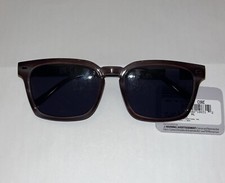 Foster Grant Sunglasses 23 565 BLKGRY VL Two Tone Square Black Lens 100 UVA-UVB