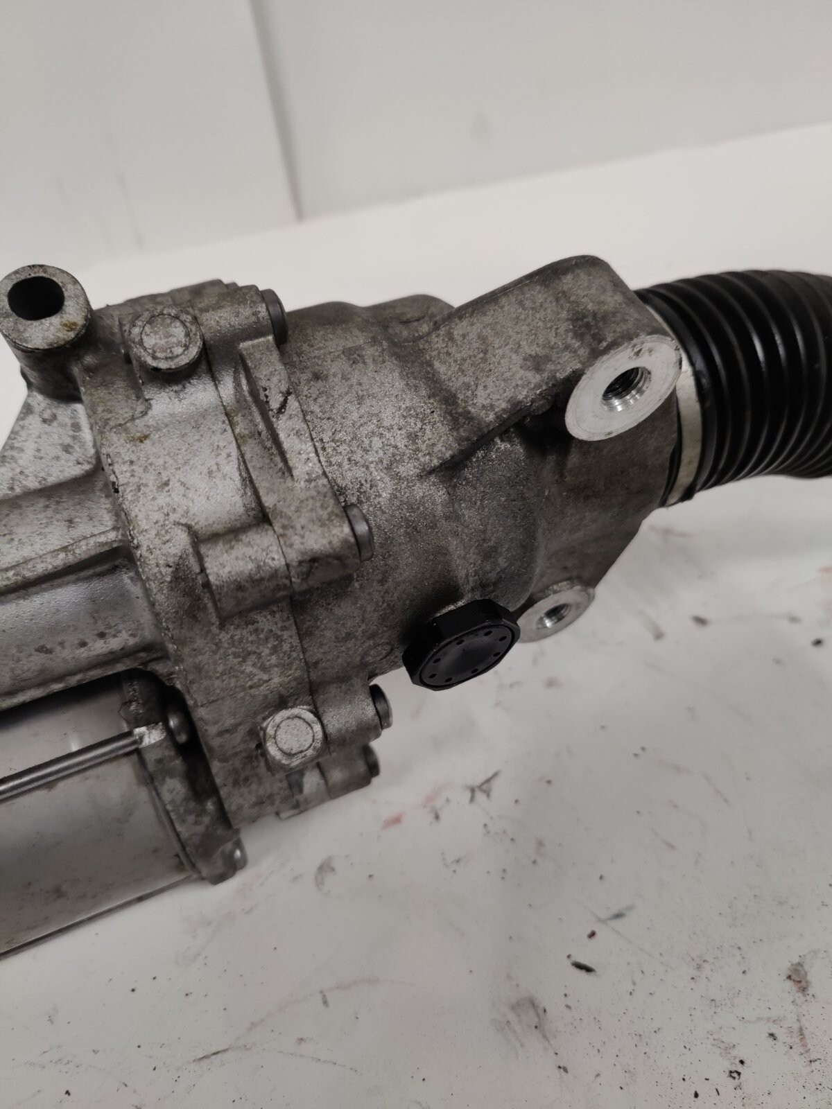 14-20 BMW I8 2015 Electric Steering Gear Rack Pinion