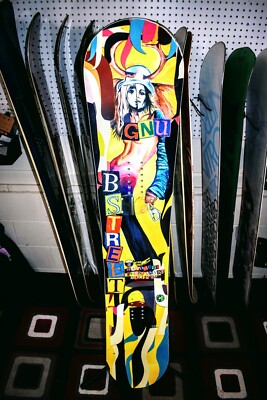 145CM GNU Snowboard B Street (Read Disc)