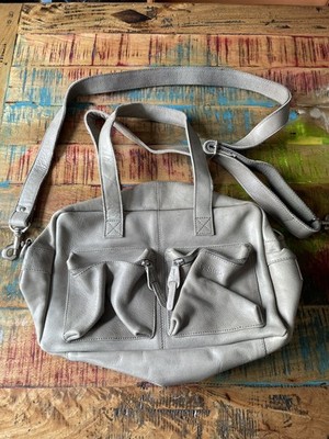 Bear Design Tasche Grau Leder + Schutzbeutel 