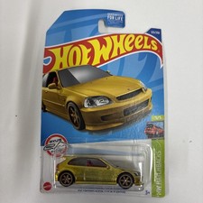 Hot Wheels 2022 SUPER Treasure Hunt '99 HONDA CIVIC TIPO R EK9 NUEVO en Protector