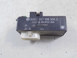 Volkswagen PASSAT B4 1994 Steuergerät Ventilator Lüfter 357919506D AOJ56176